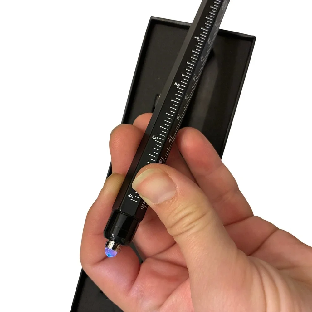 Multi-tool Pen Unisex OS Black New 6-in-1 Ruler Level Stylus LED Light